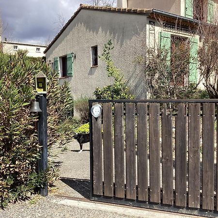 Appartement La Fabrique Des Petits Bonheurs à Dieulefit Extérieur photo
